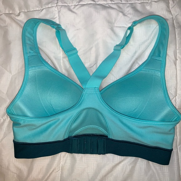 RARE Under Armour Warp Fitted Sports Bra - Picture 3 of 5